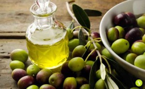 Scopri di più sull'articolo I benefici dell’olio extravergine di oliva